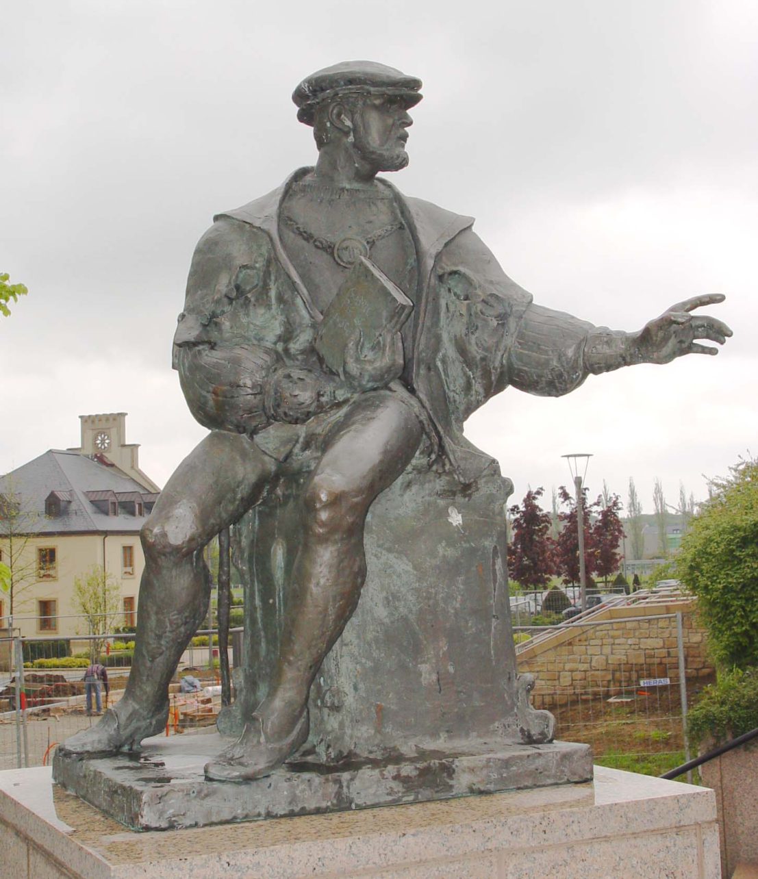 Statue Nikolaus Mameranus 2